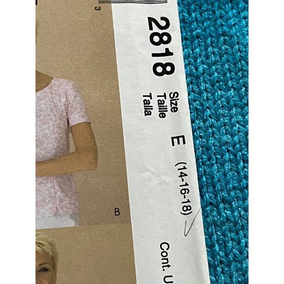 McCalls 2818 sewing pattern knit top scoop square V neck size 14 16 18 - Picture 2 of 6